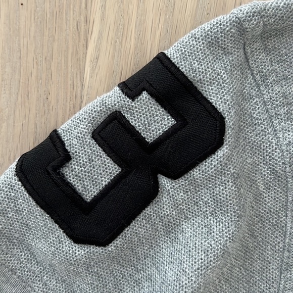 Grey short sleeved US Polo Assn. - Picture 4 of 5
